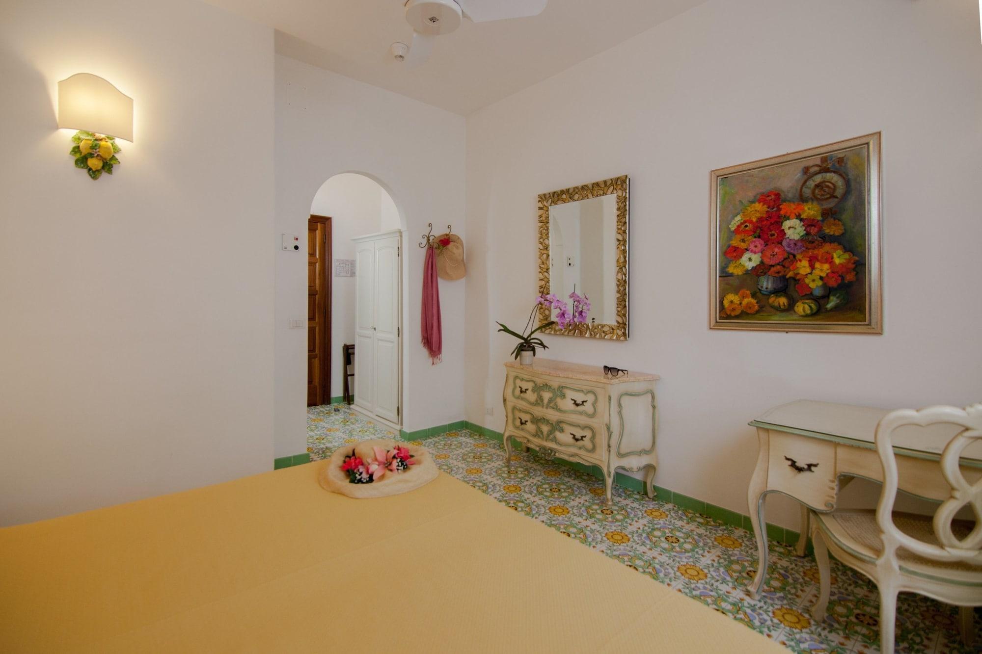 Semiramis De Charme & Pools 3* Forio di Ischia