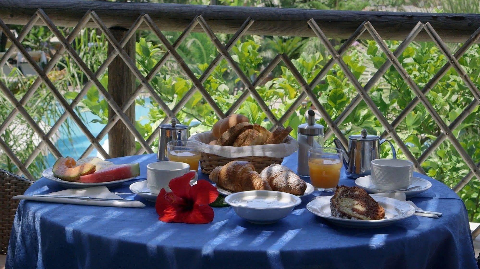Semiramis De Charme & Pools 3* Forio di Ischia